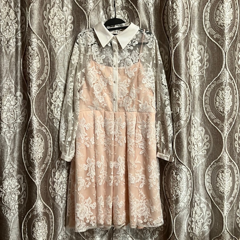 ELIZA J White Lace dress & Peach Slip Size 16 Never Worn Satin Collar